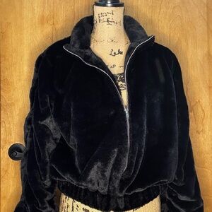 Symphony Black Faux Fur Jacket Plush High-Collar Design